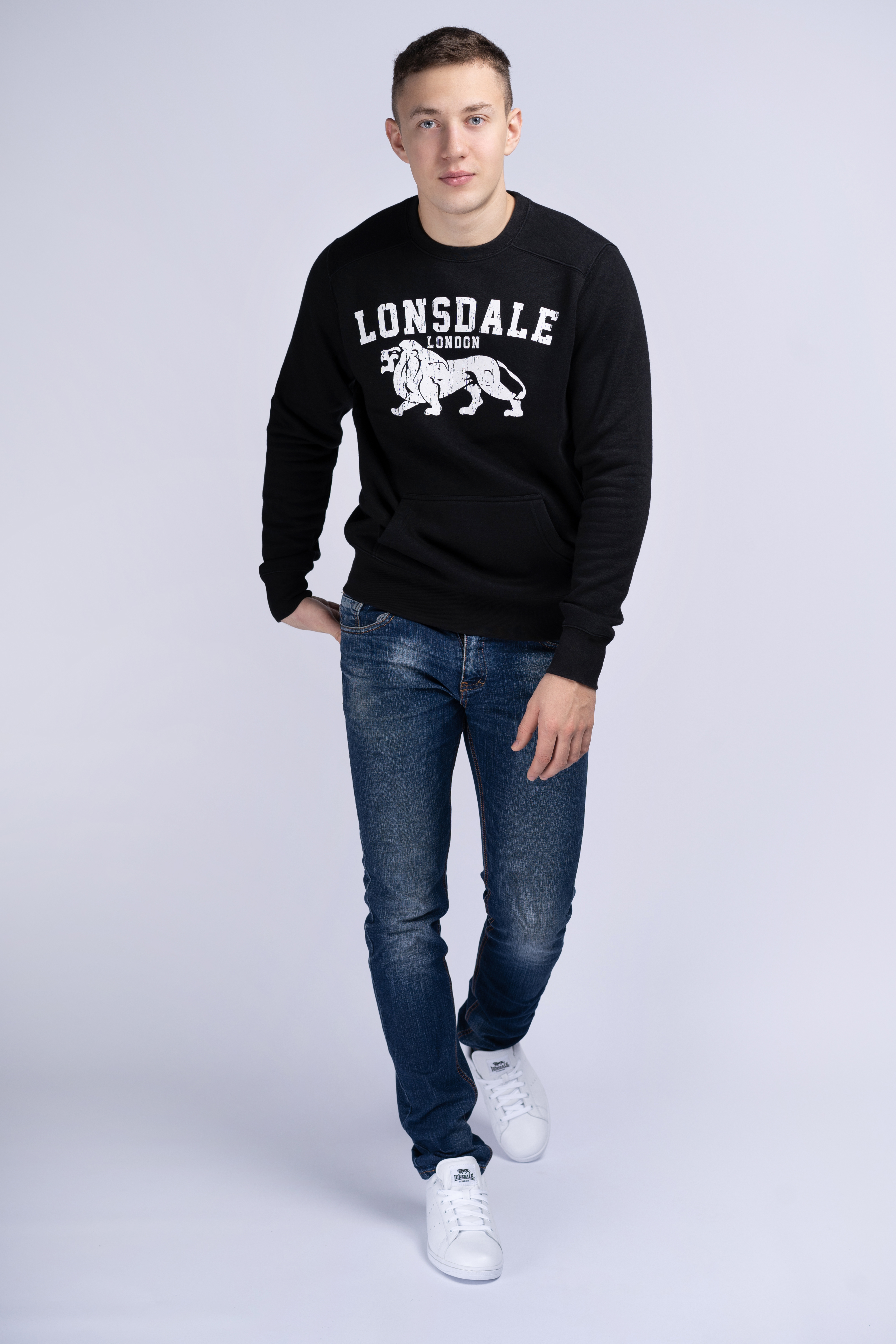 Lonsdale Men's crewneck sweatshirt slim fit